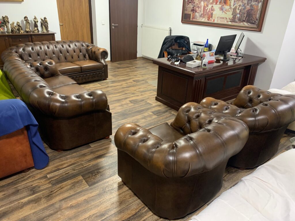 SOUPRAVA CHESTERFIELD - KŮŽE 3+3+1+1 č.13065